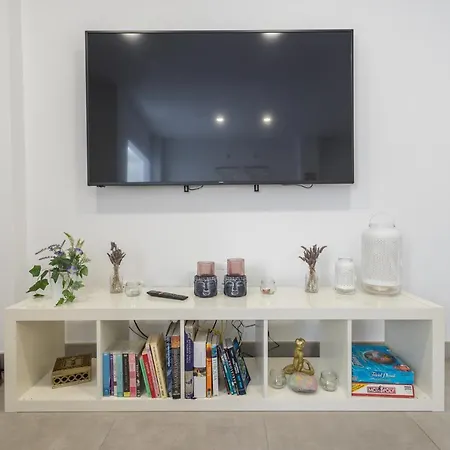 아파트 3br Workfriendly - Sea & Port Views - Beach *