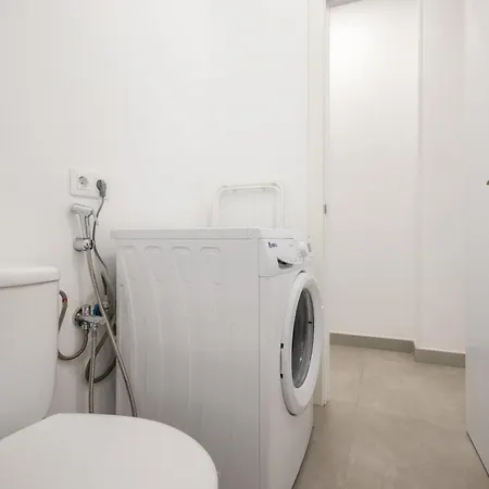 아파트 3br Workfriendly - Sea & Port Views - Beach *