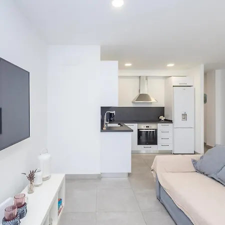 아파트 3br Workfriendly - Sea & Port Views - Beach